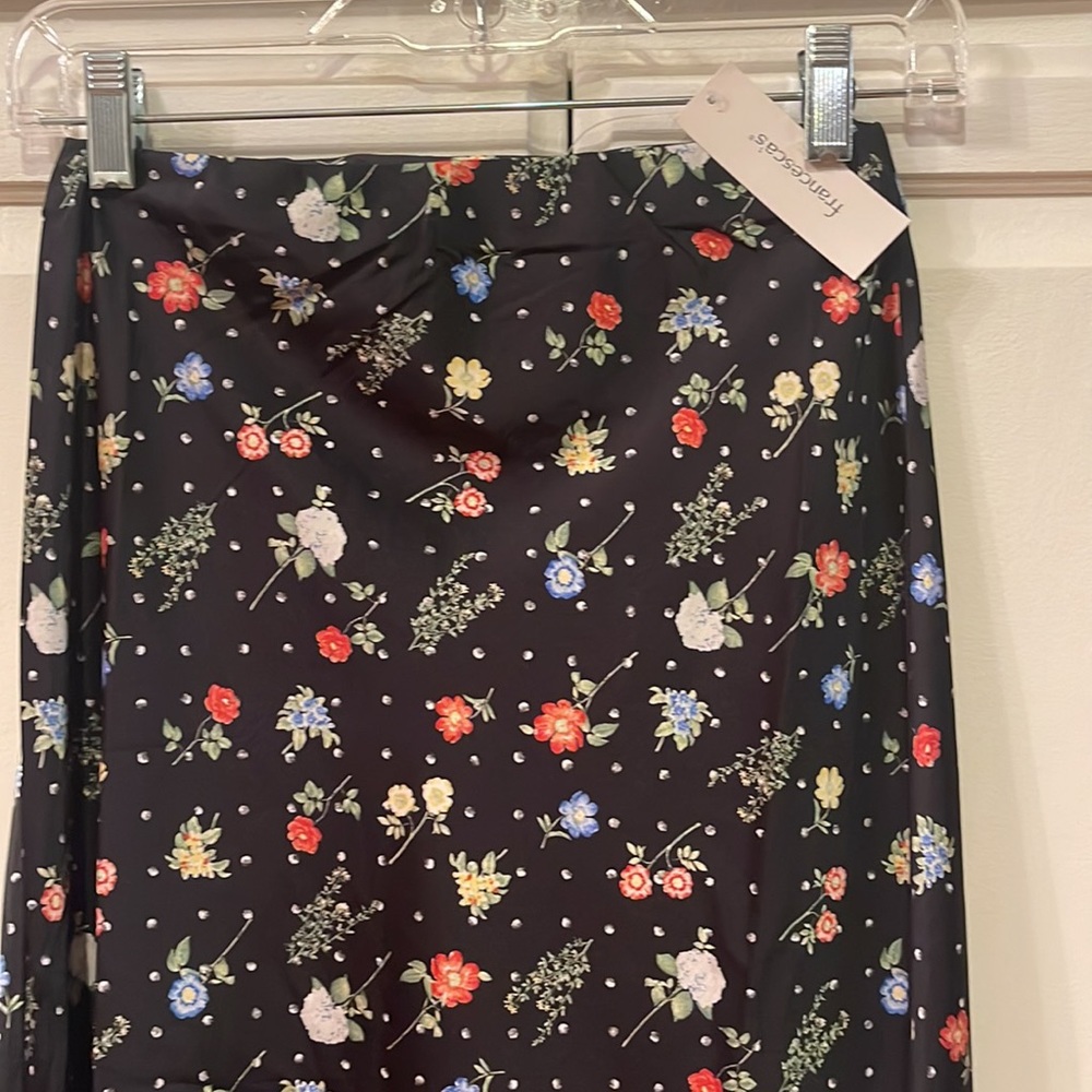Brand New! With tags. Francesca satin skirt. Small - Picture 2 of 5